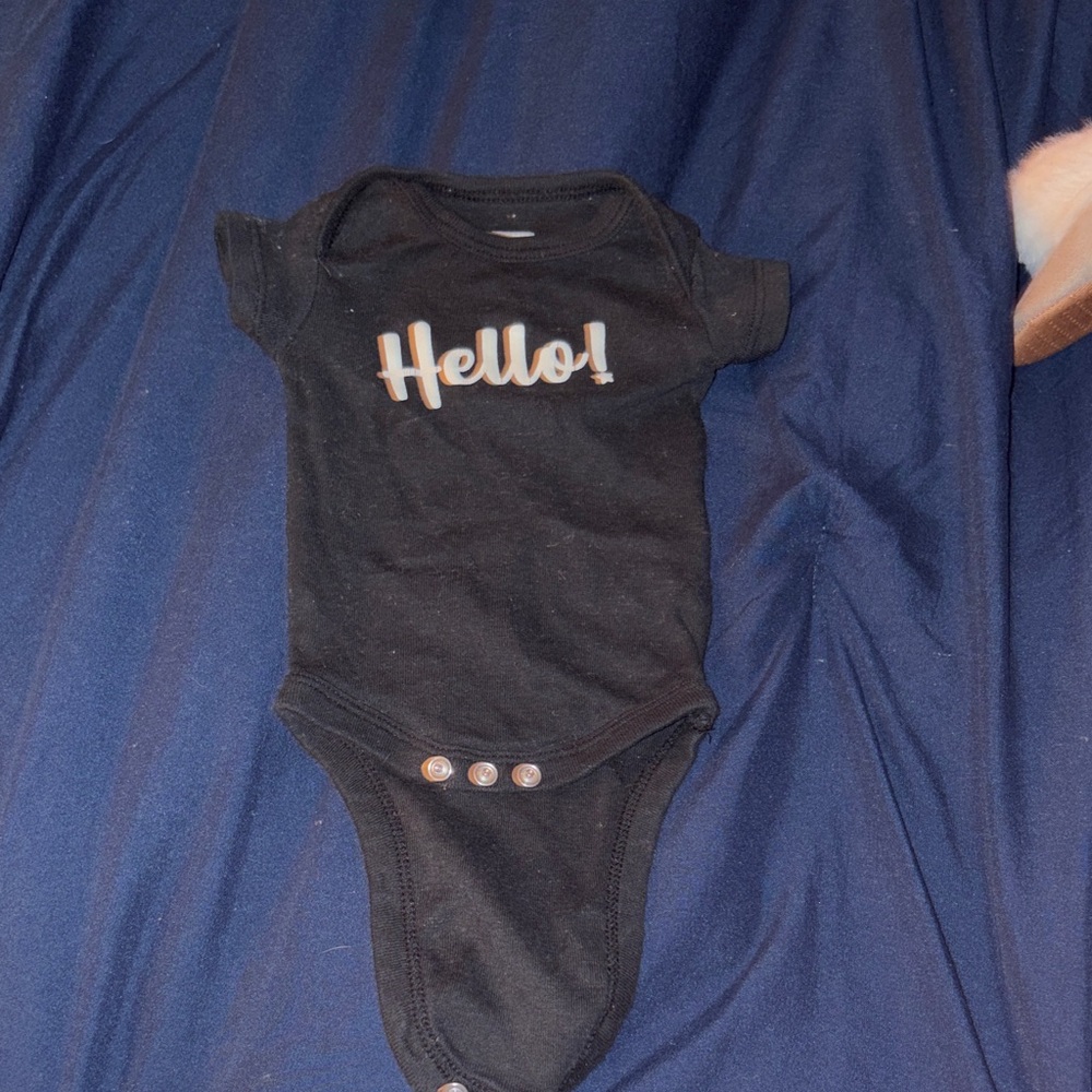 Black 'Hello!' Kids One Piece